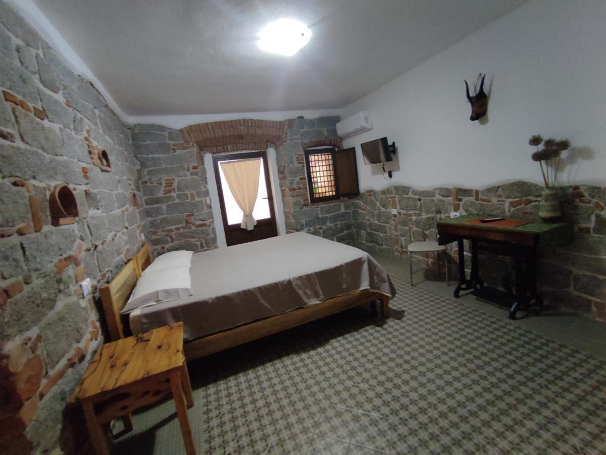 Apartamento Su Skusorgiu Tortolì Exterior foto